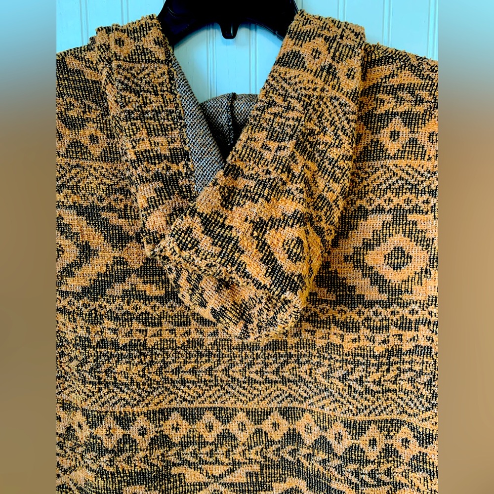 Seven Forty Two (XL) Long, Sleeveless Duster/Cardigan with hoodie - Picture 2 of 7
